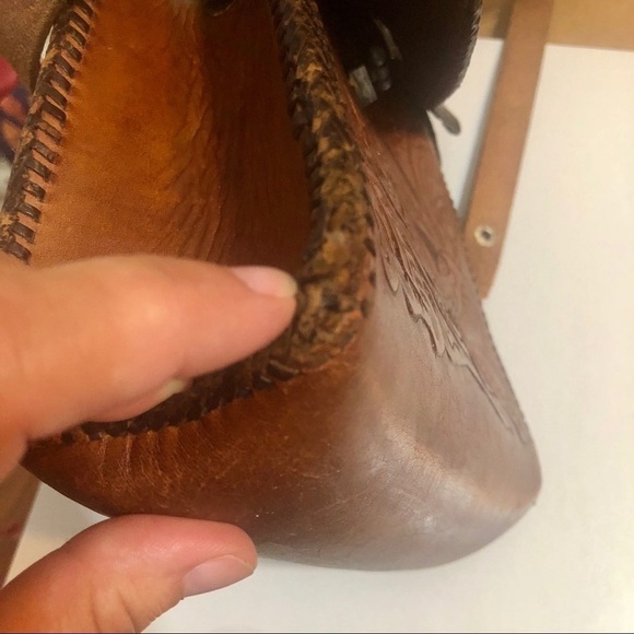 Vintage leather small shoulder bag - Picture 8 of 13